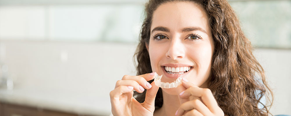 Invisible Braces/ Aligners